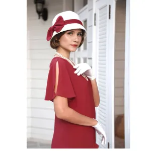 1920s dress in maroon red with sweetheart neckline