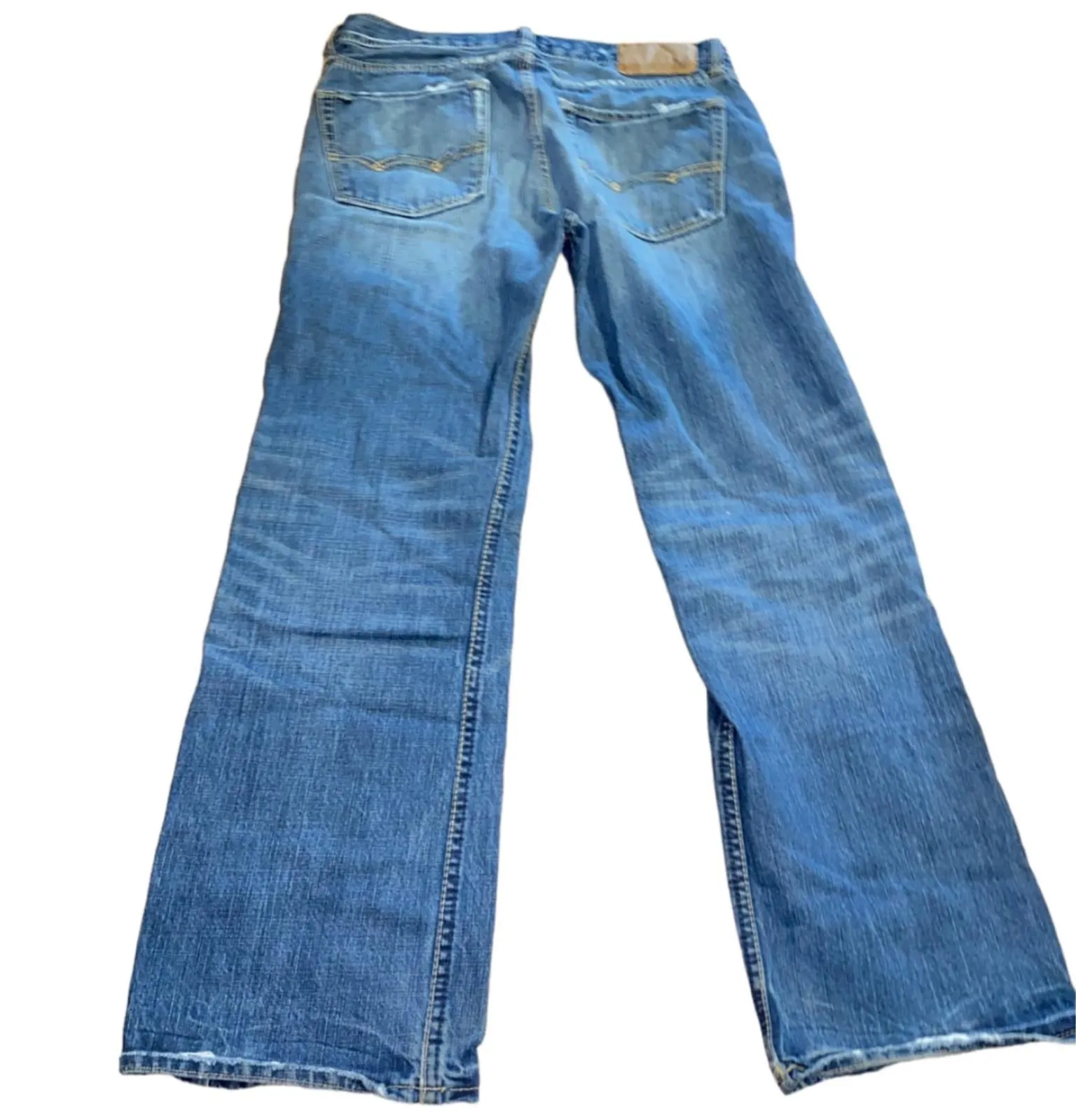 American Eagle Mens Low Rise Bootcut Distress Med Wash Jean Blue (Size: 30 x 30)