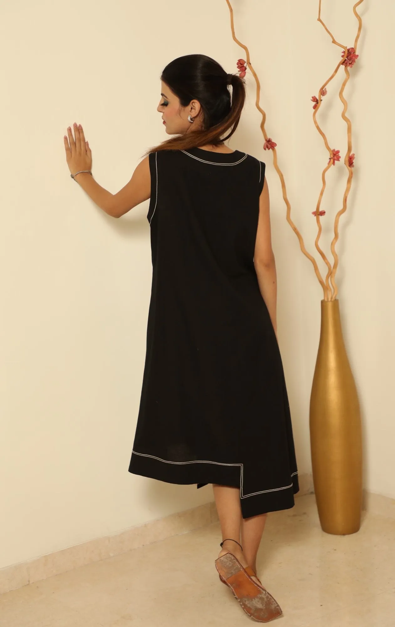 Asymmetric Hem Dress-Black