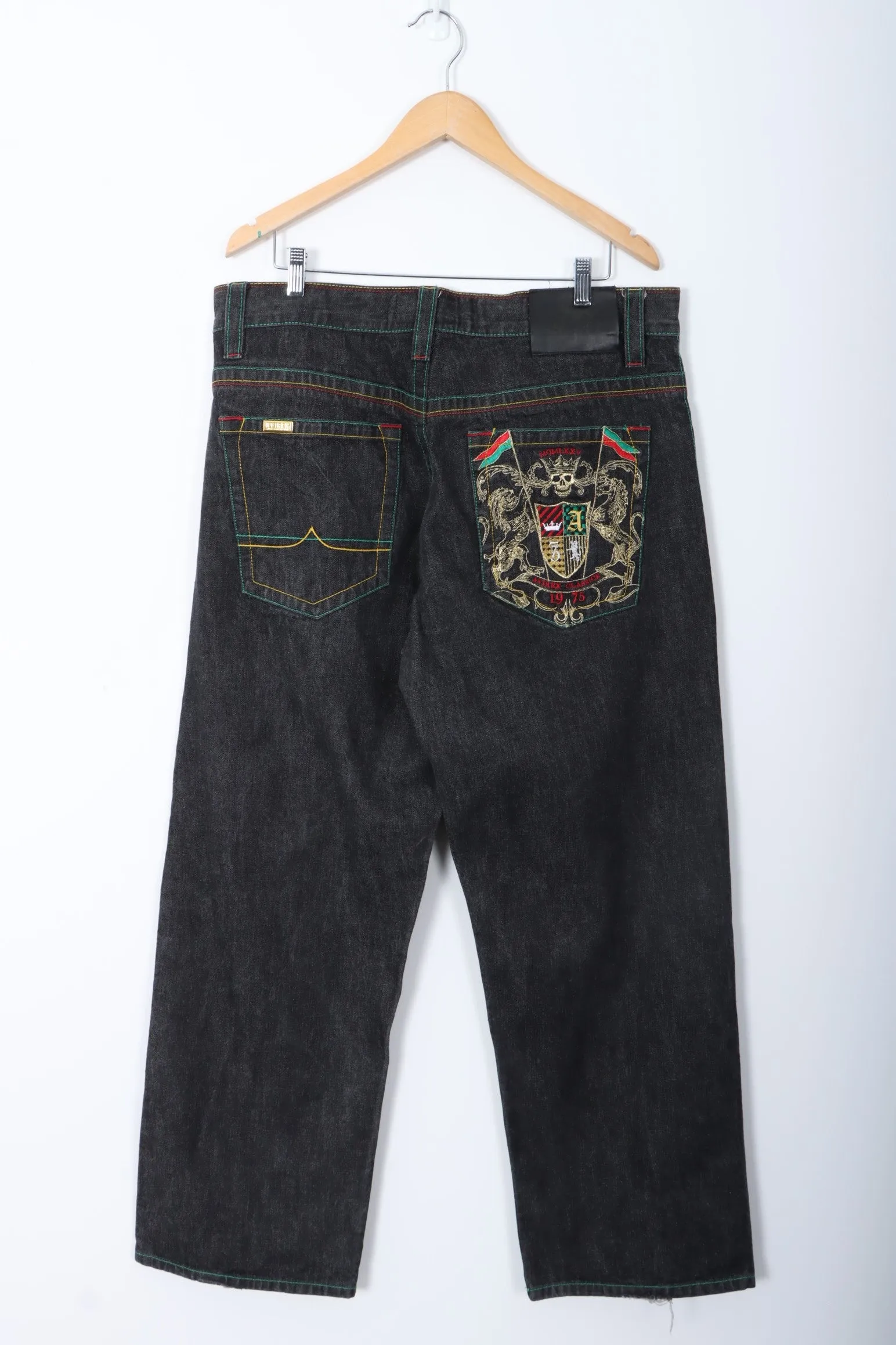 AVIREX Embroidered Skull Crest Y2K Jeans (38x34)