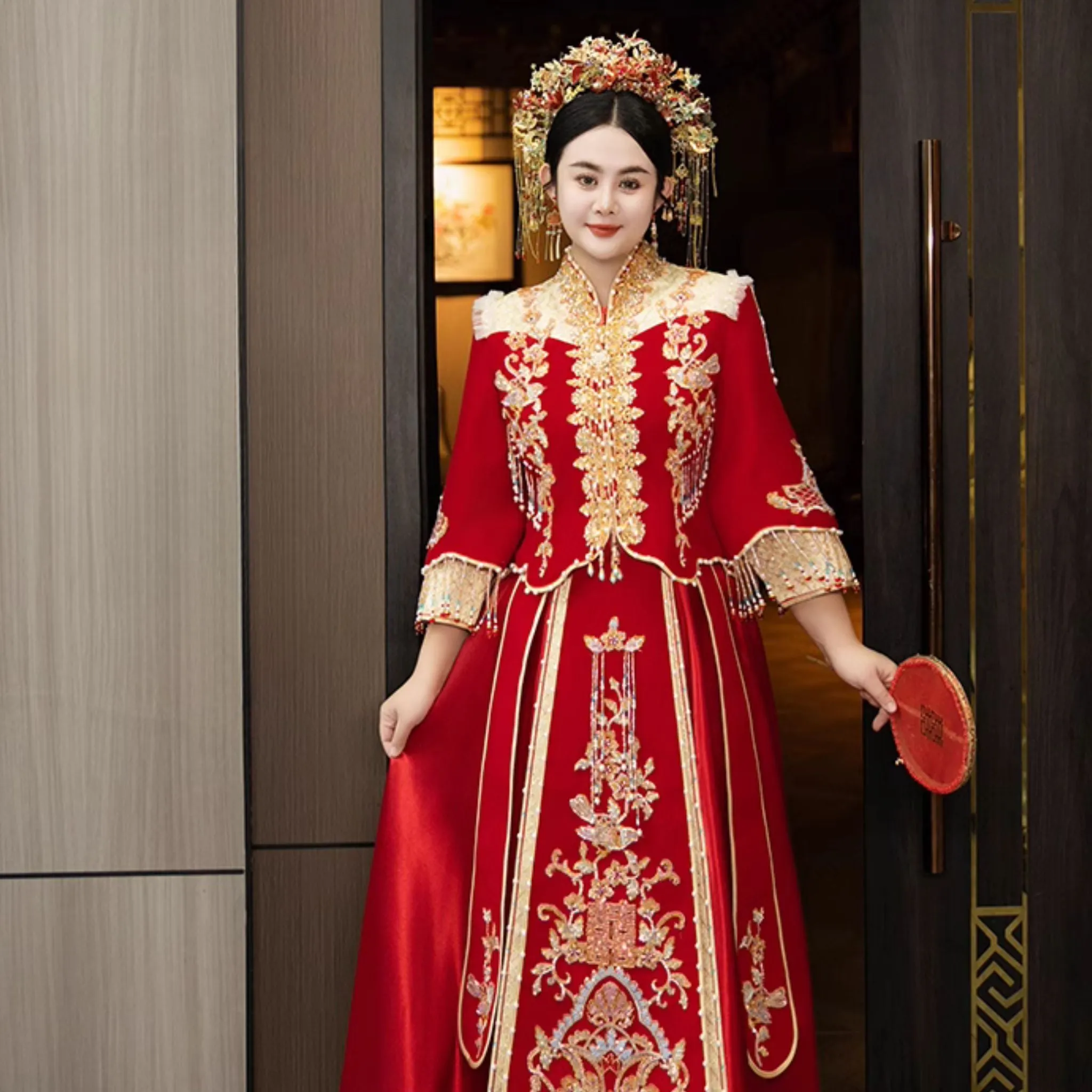 Double Happiness Wine Red with Gold Accents Plus Size Xiuhefu 中式婚纱秀禾服 (Up to 10XL)