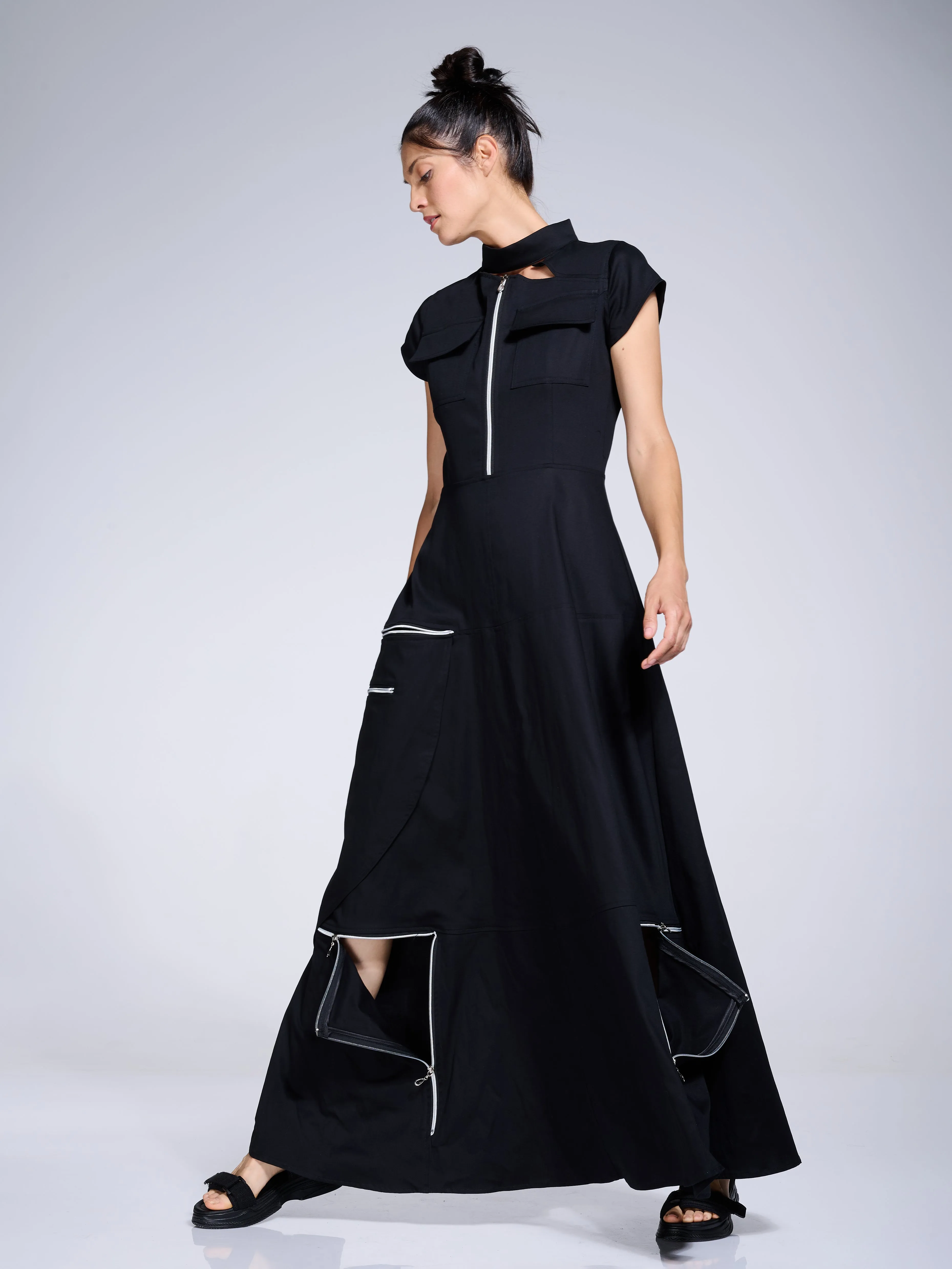 Extravagant Long Dress With Zippers