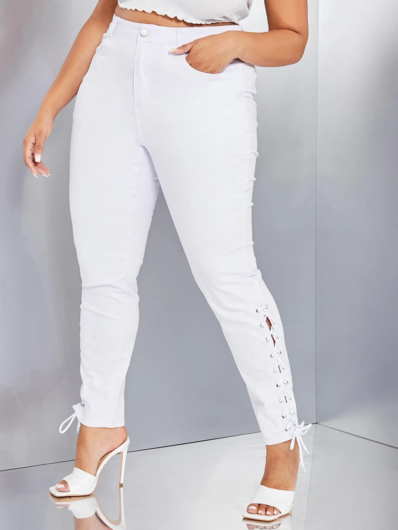 Plain Grommet Eyelet High Waist Long Plus Size Jeans