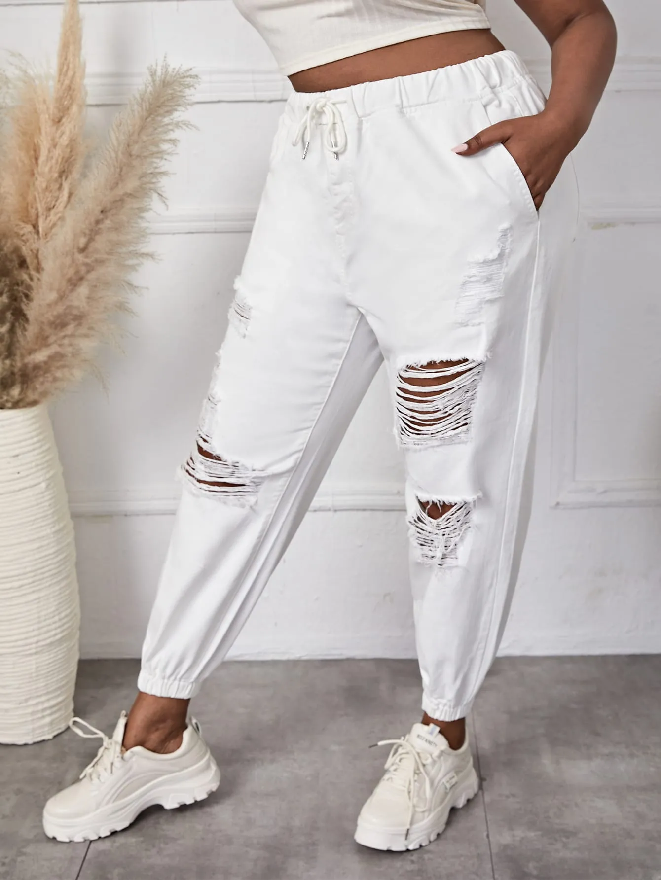 Plain Ripped High Waist Cropped Plus Size Jeans