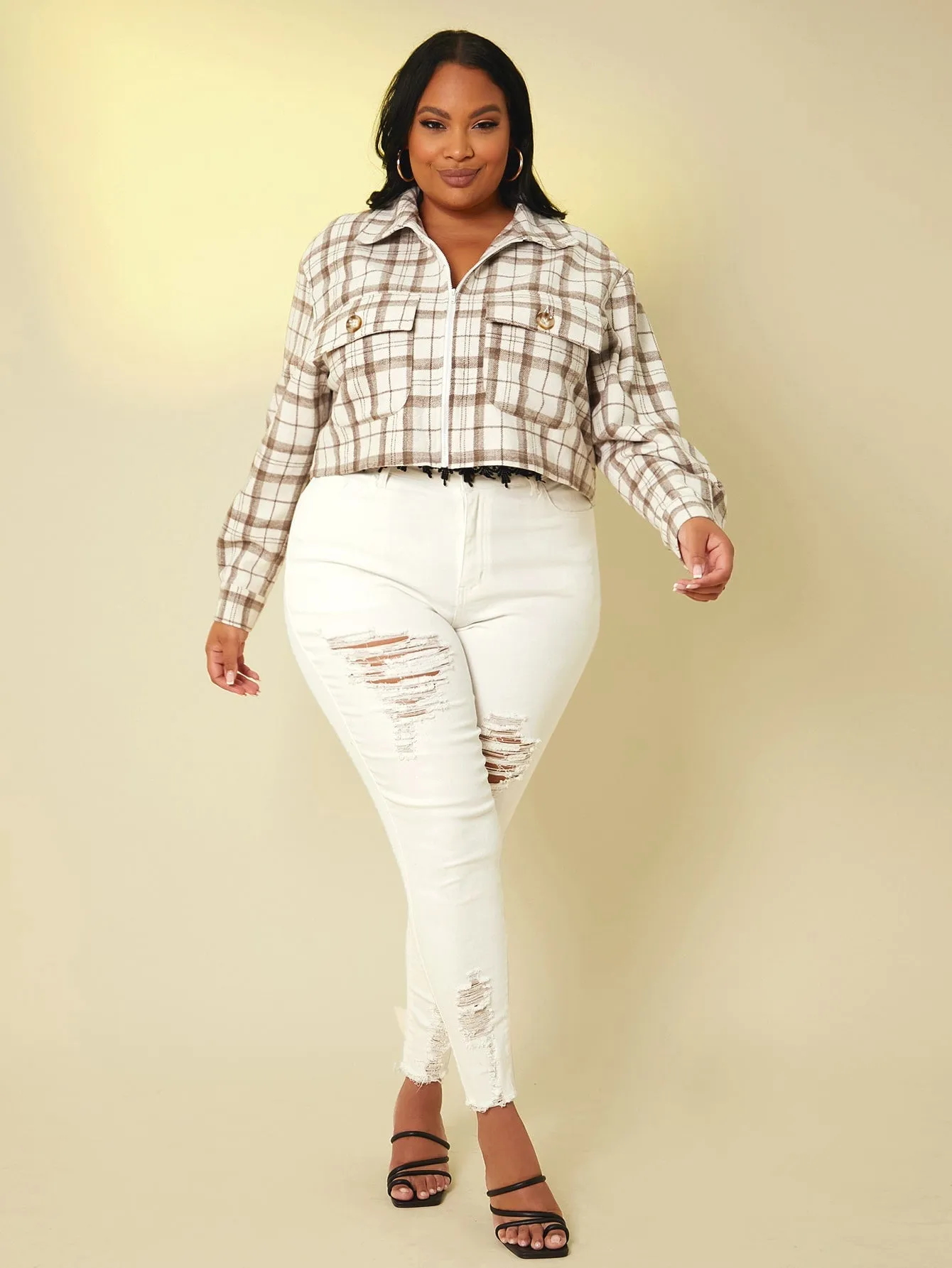 Plain Zipper Natural Cropped Plus Size Jeans