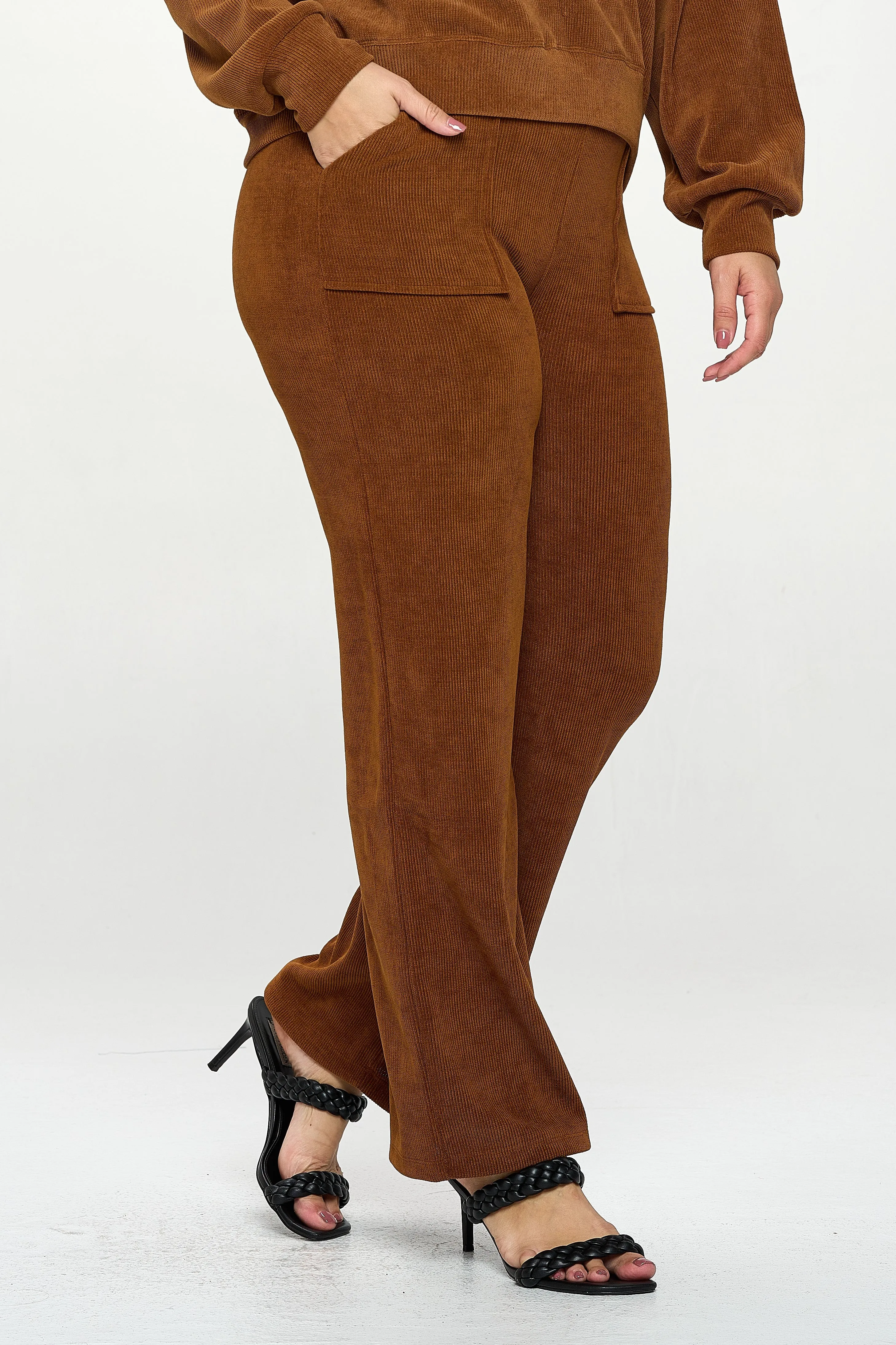 Plus Size Women’s Wide-Leg Corduroy Pants