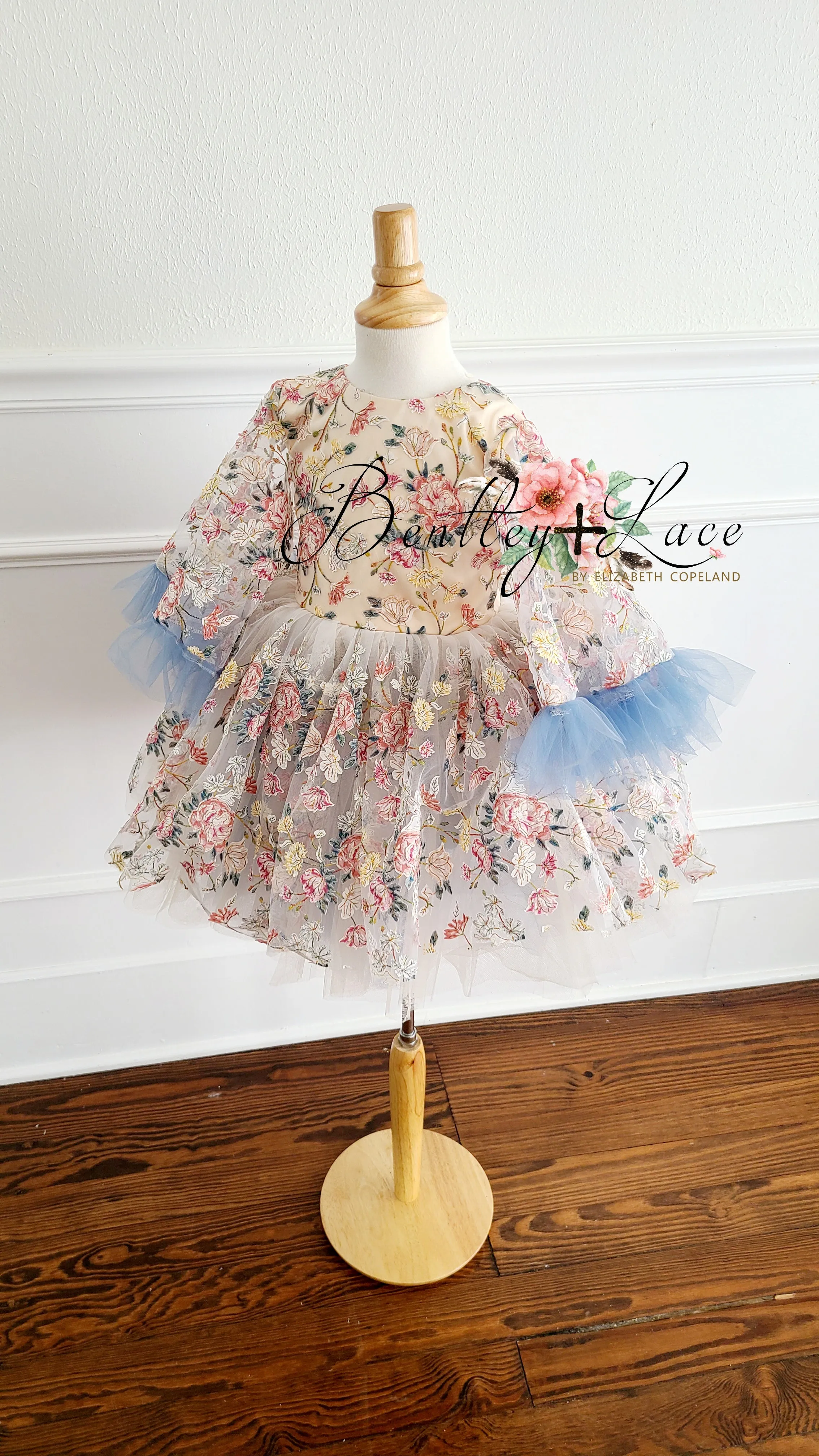 "Maisie" -  Petal Length Dress  - ( 3 Year - Petite 5 Year)