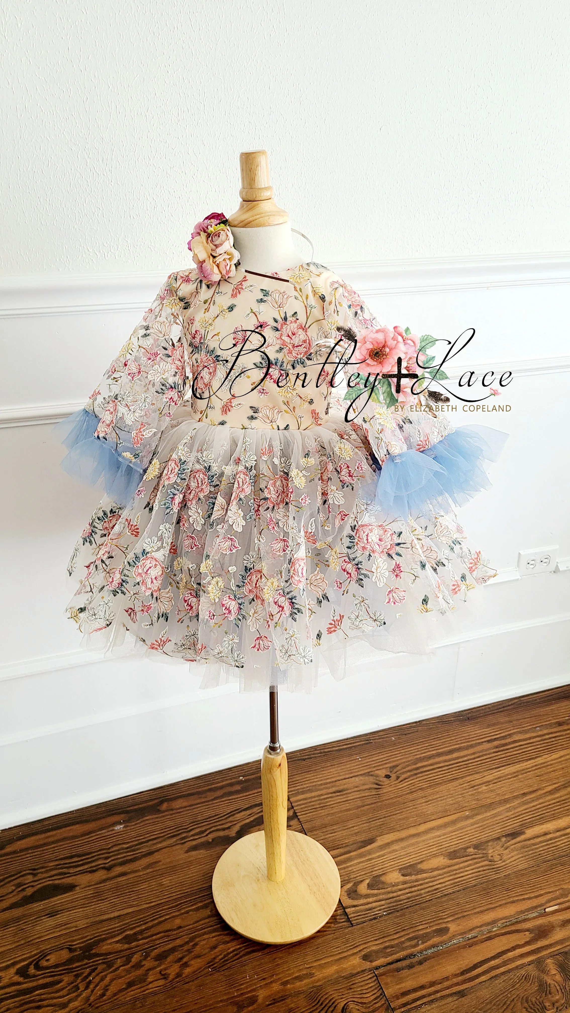 "Maisie" -  Petal Length Dress  - ( 3 Year - Petite 5 Year)