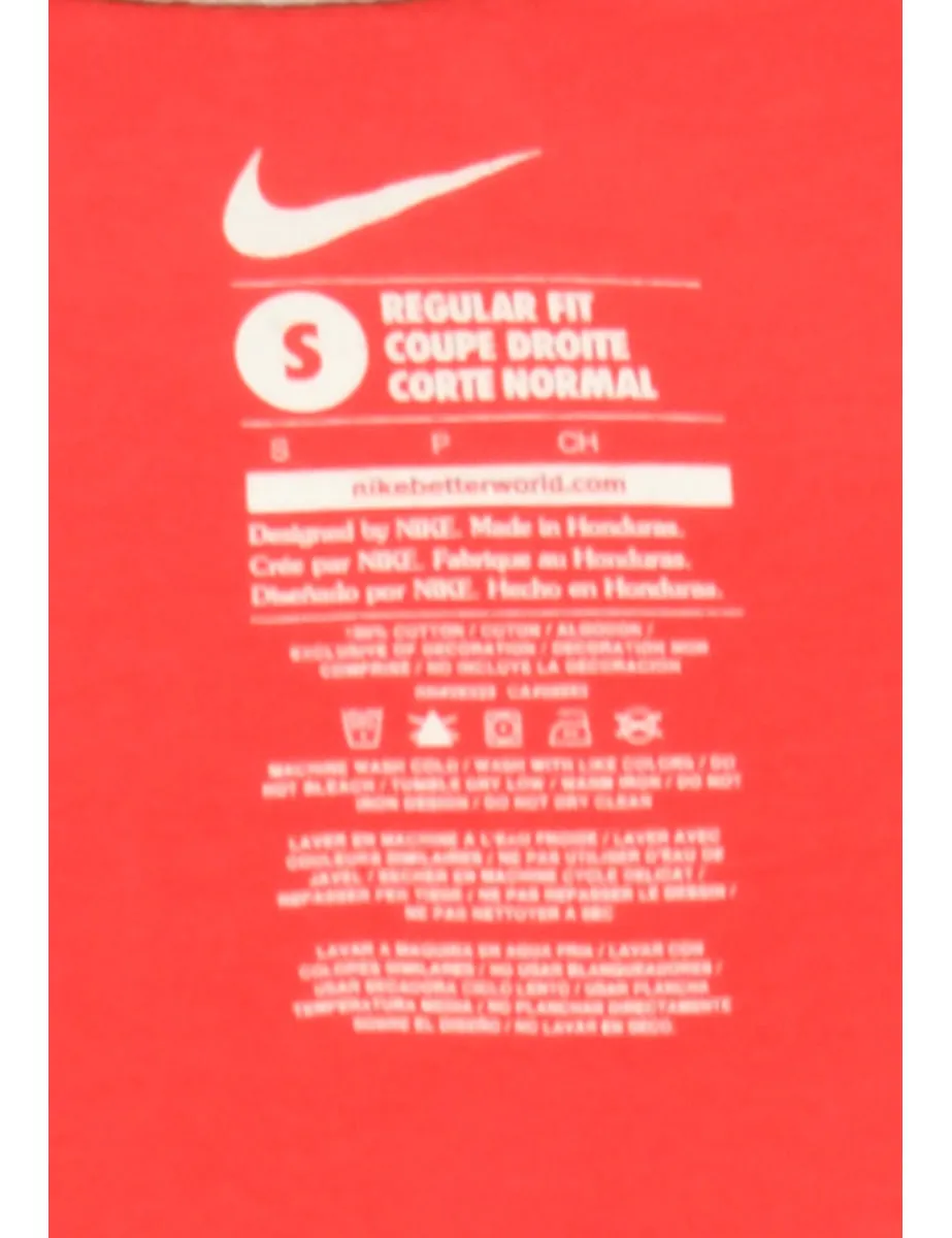 Red Nike Printed T-shirt - L