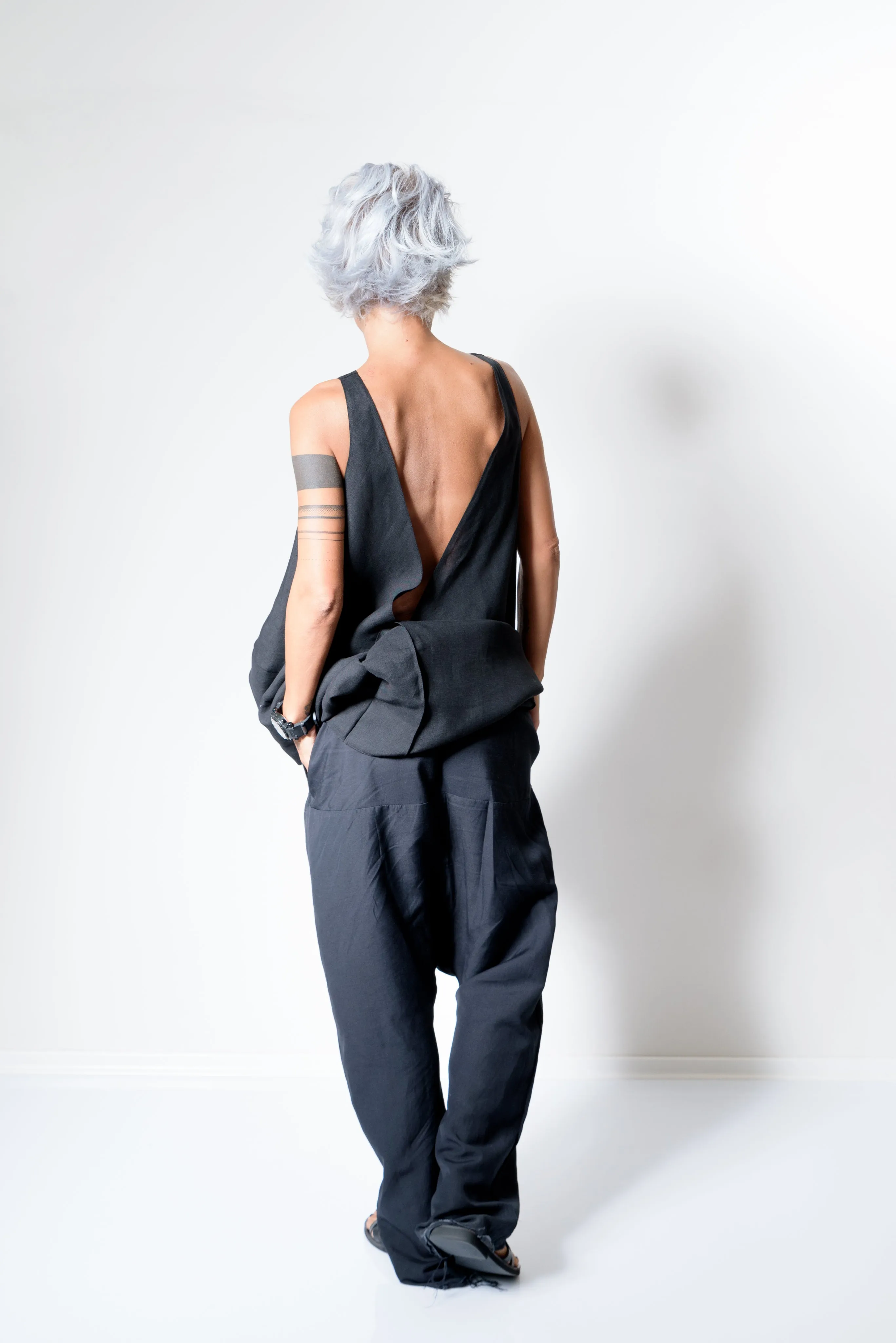 Relaxed Linen Harem Pants