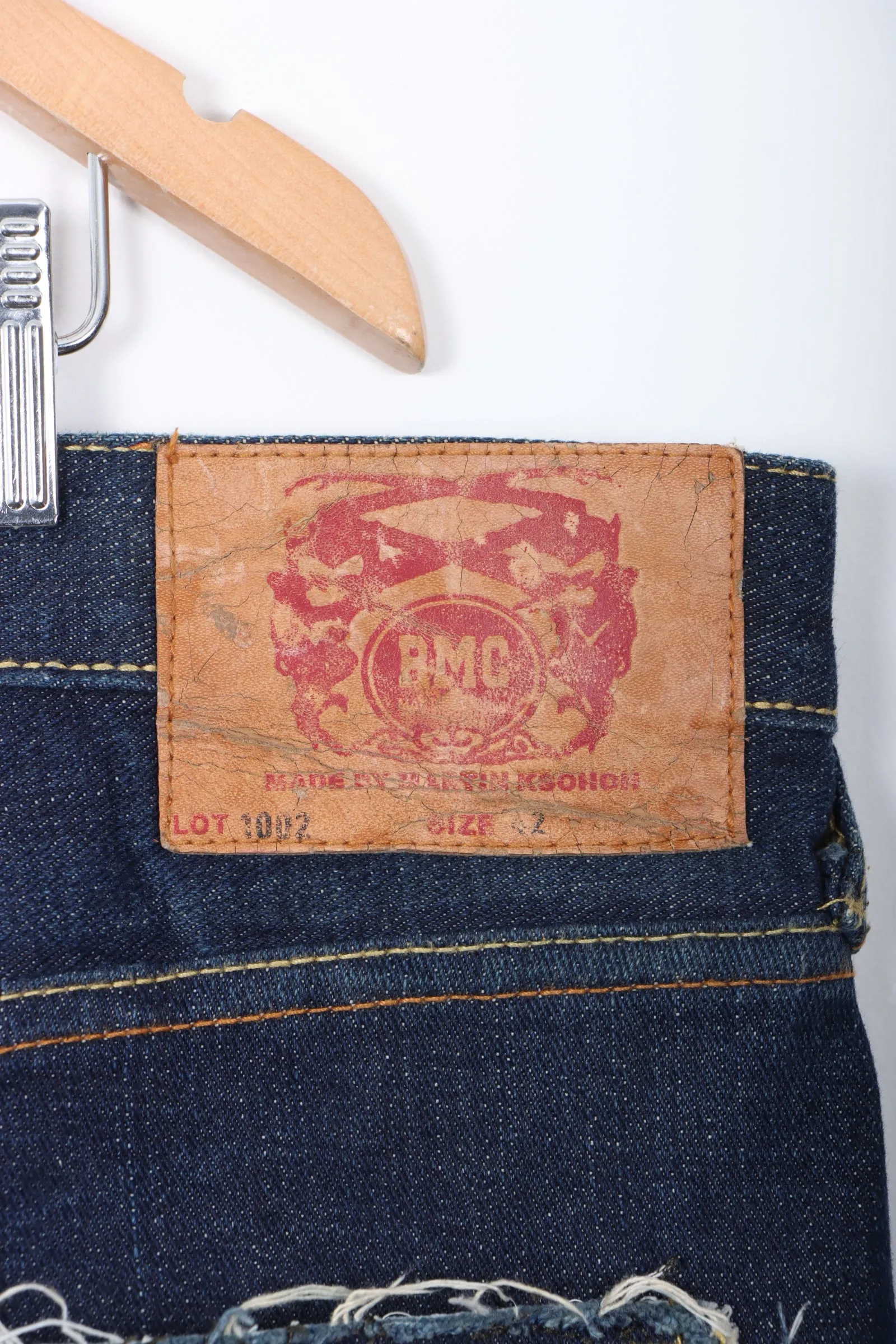 RMC Red Monkey Embroidered Samurai Y2K Jeans (42)