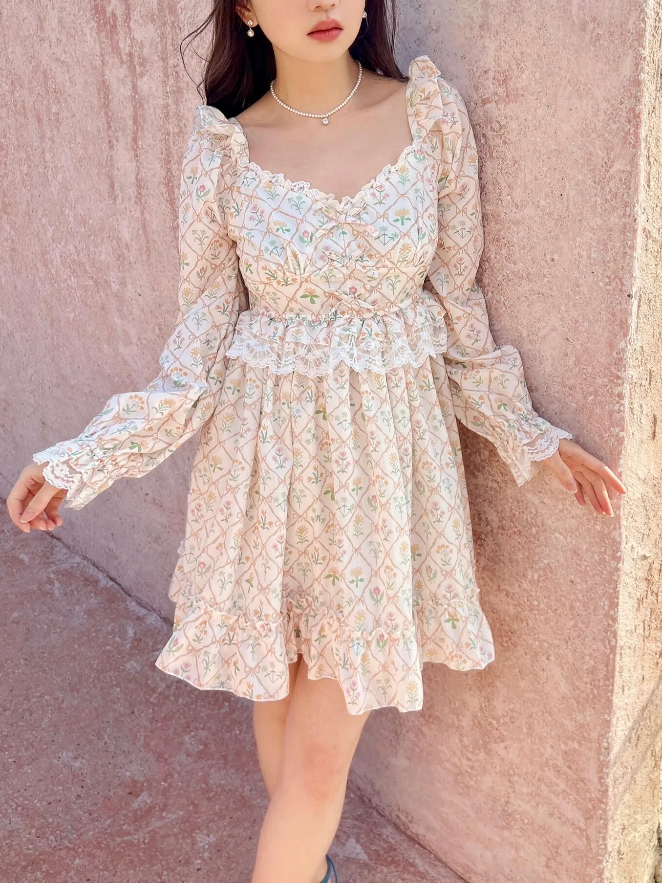 [SALE] Summer dreamland floral mini dress