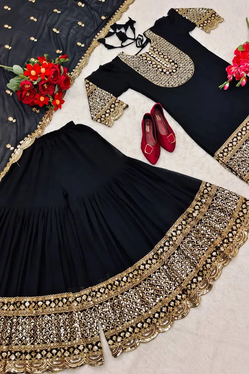 Shop Punjabi Dress For Lohri Function 2023