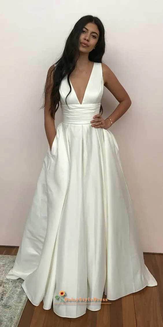 Simple A line v-neck Ivory Wedding Dress with Pocket