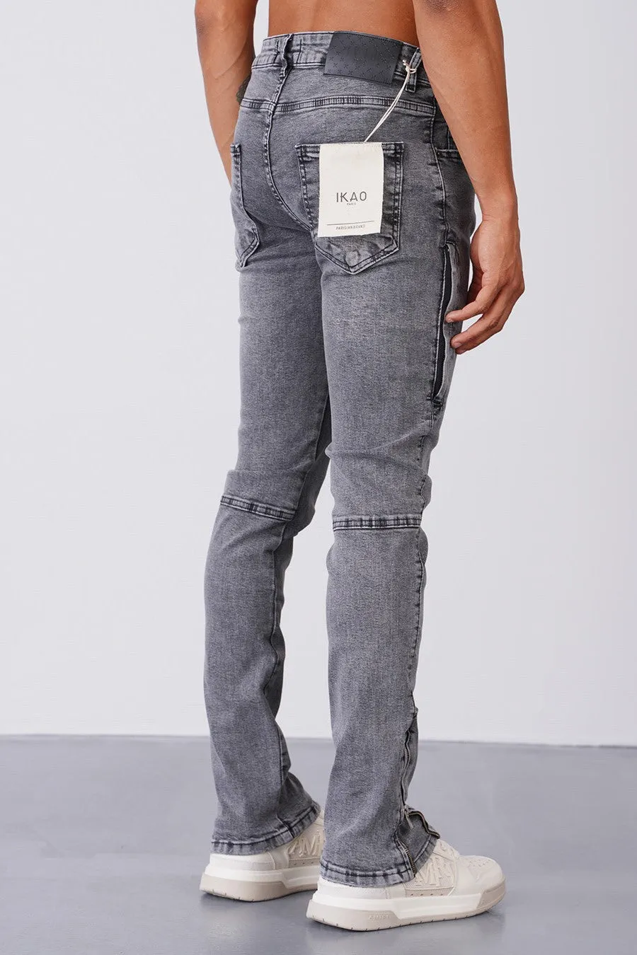 THE IKAO ZIPPED DENIM