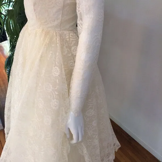 Vintage 1950's Tulle and Lace Wedding Dress/Cocktail Length 50s Wedding Dress