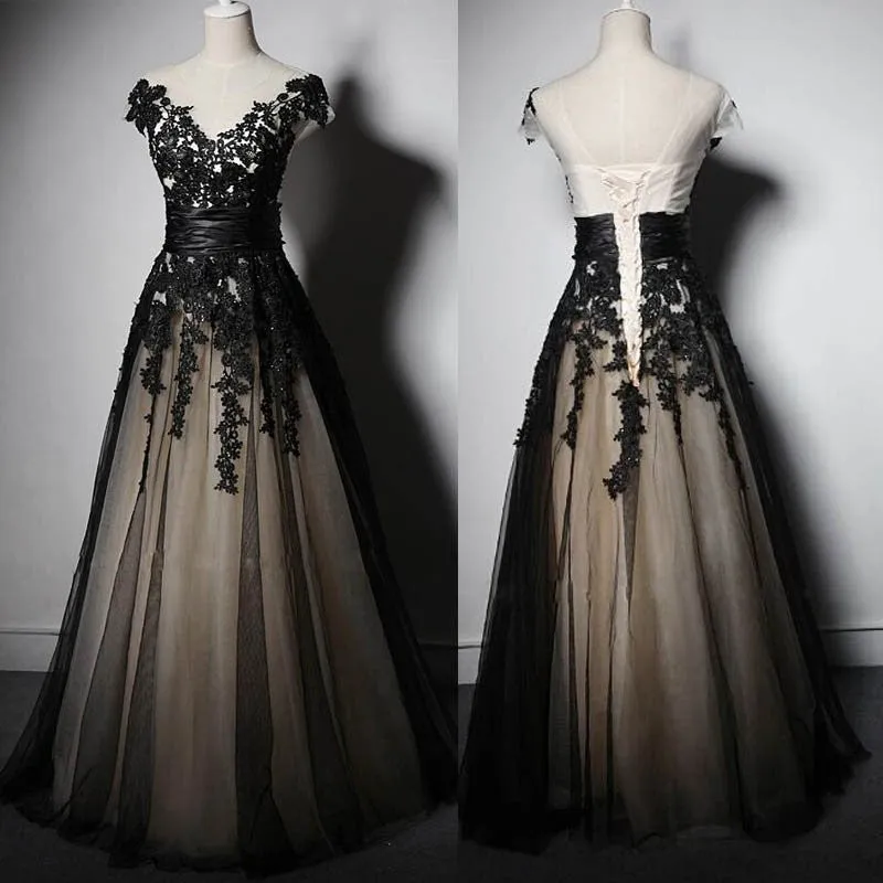 Wide V-Neck Black Lace Applique A-Line Tulle Maxi Prom Dress